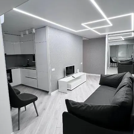 Modern Gagarina Avenue Apartment Dnipro Exterior photo
